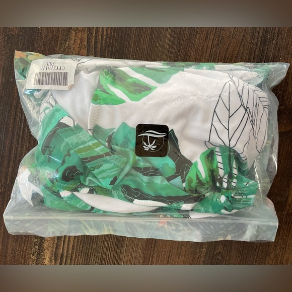 NWT CupShe one piece swimsuit - Picture 6 of 6